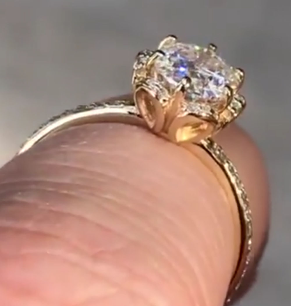 Cincin Pertunangan Pernikahan  - Moissanite Engagement Ring 1 Carat ulasan dan harga