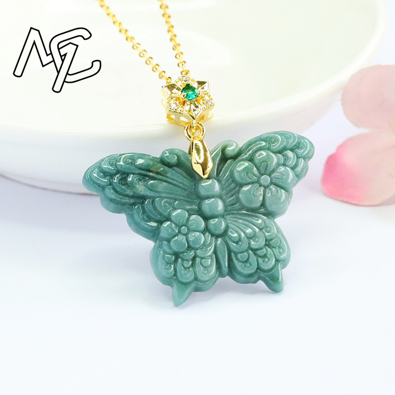 Kalung Liontin Kupu-kupu Giok  - Necklaces ulasan dan harga