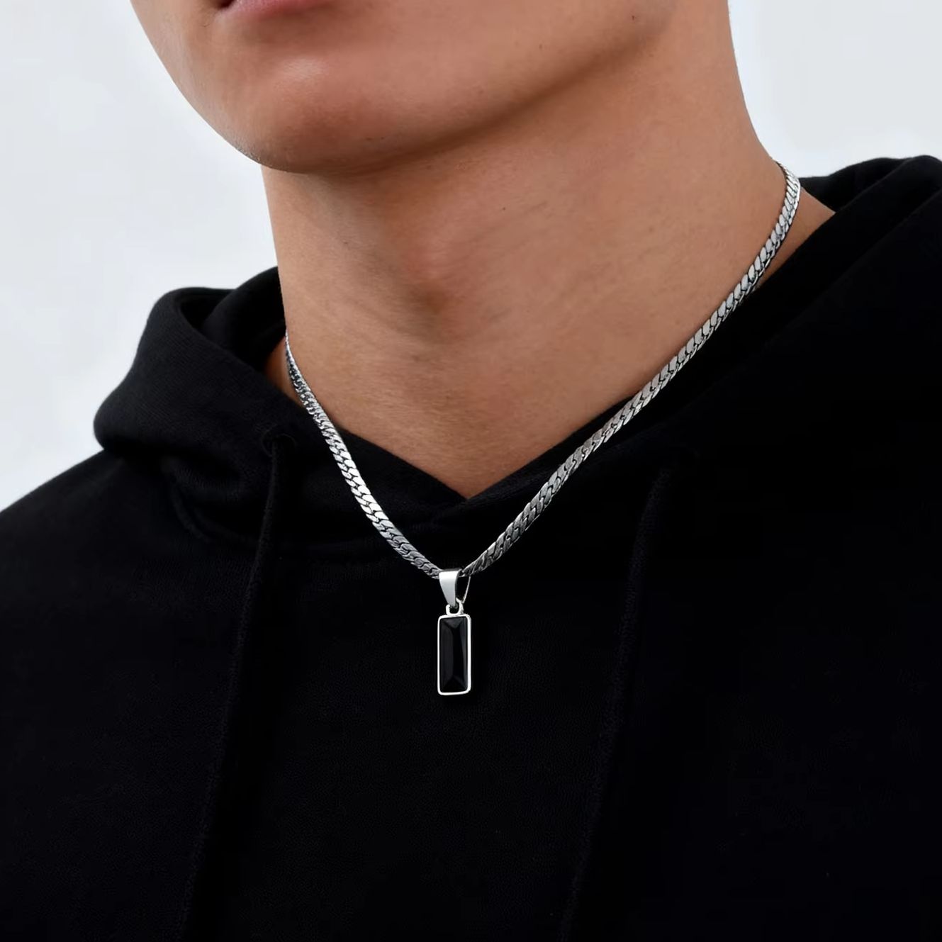 Kalung Liontin Batu Geometris  - Cuban Link Chain 12Mm ulasan dan harga